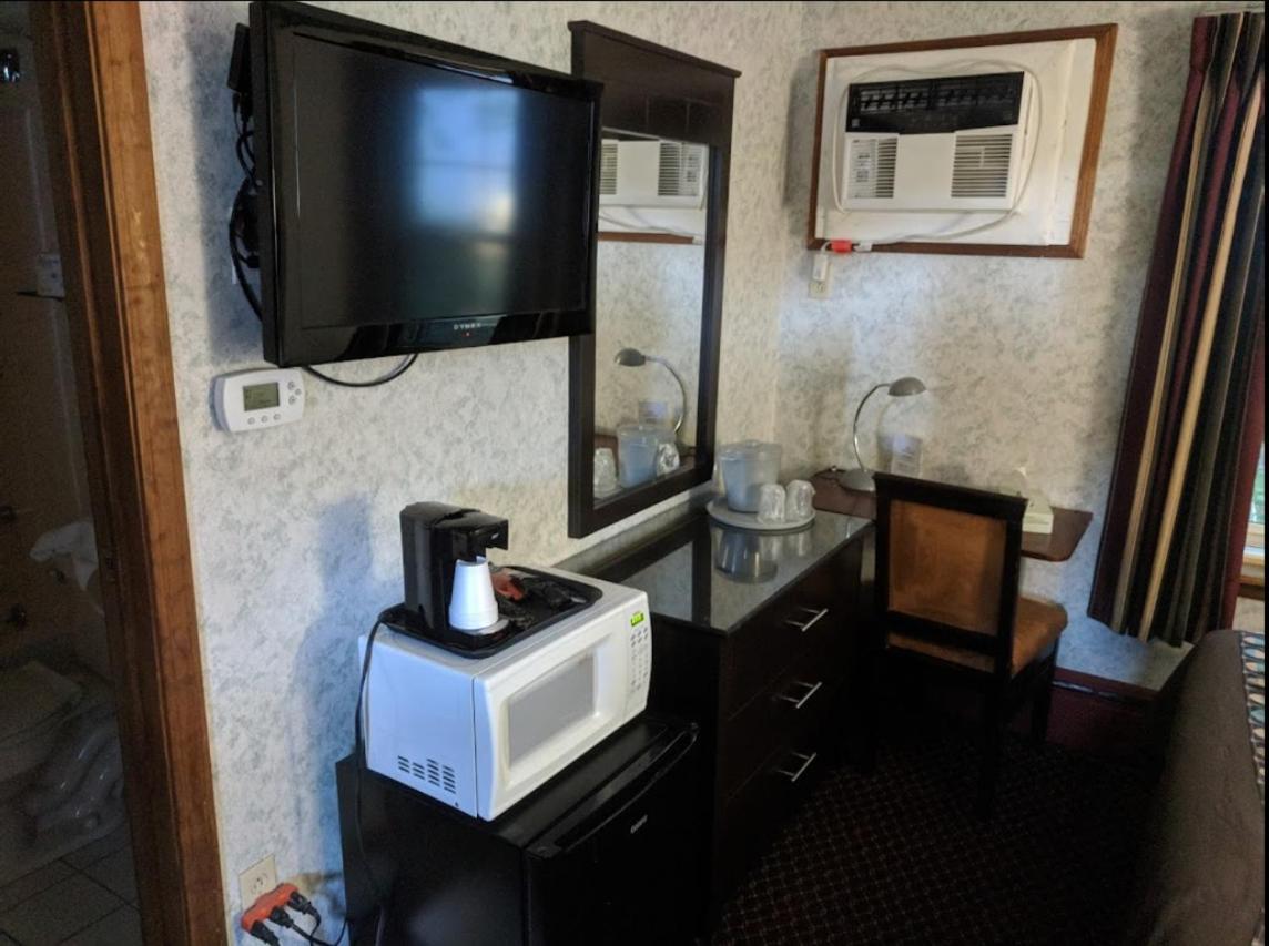 Wagon Wheel Inn Lenox Zewnętrze zdjęcie
