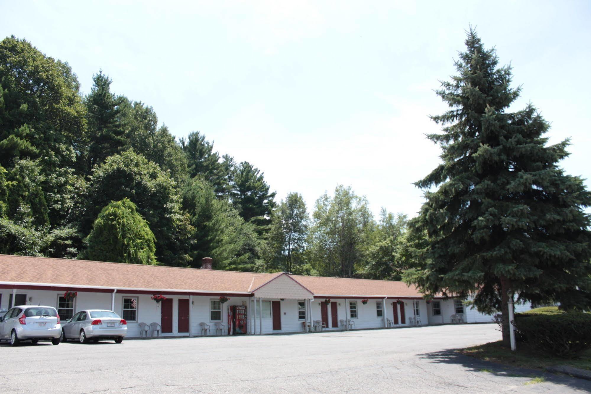 Wagon Wheel Inn Lenox Zewnętrze zdjęcie